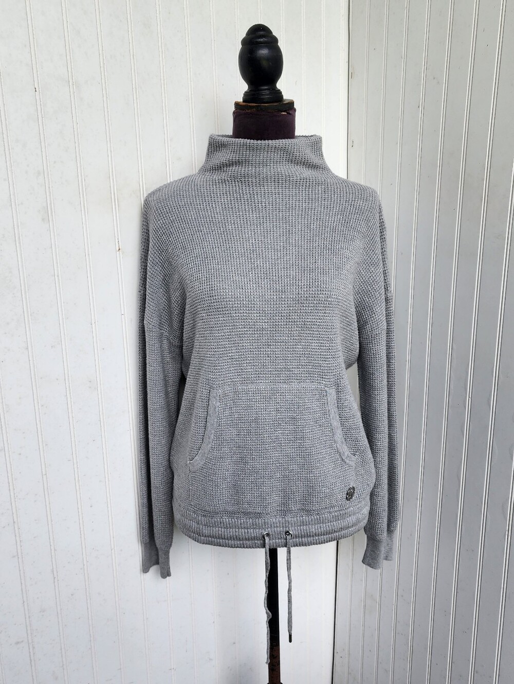 Michael Kors Womens Gray Waffle Knit Mock Neck Kangaroo Pocket Sweater Size M